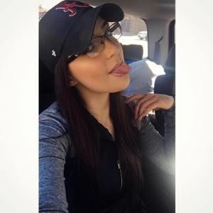 Meet your Posher, Nikole